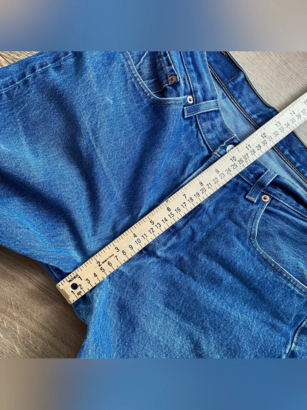 Levis 501 XX Vintage Jeans Y2K Denim Straight Fit Blue 32 x 28 Unisex Button Fly